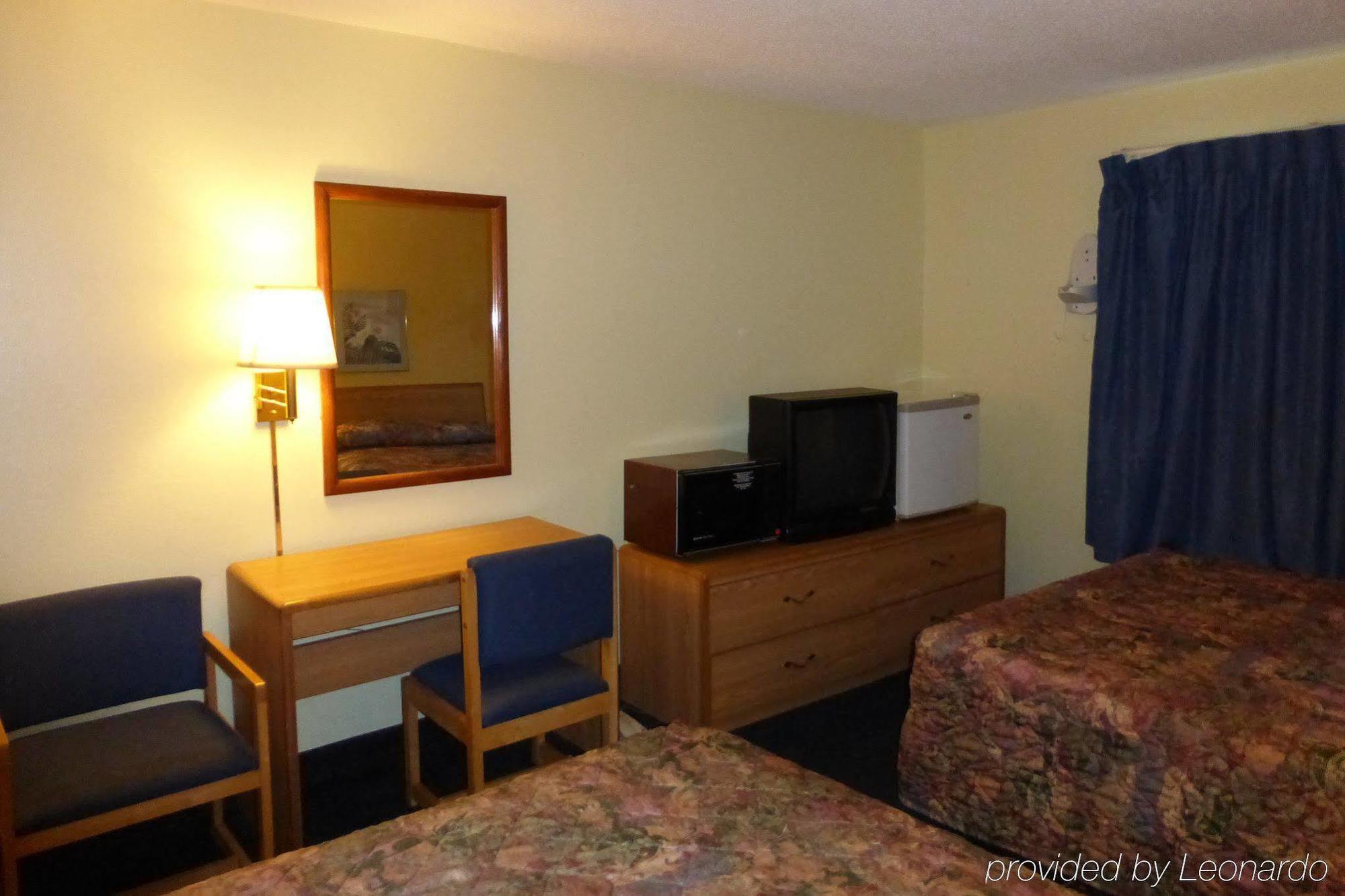 Norwood Inn And Suites - Minneapolis-St Paul Roseville Zewnętrze zdjęcie